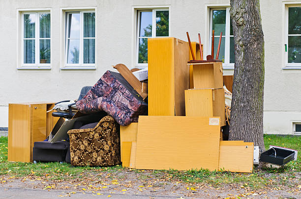 Best Junk Hauling Services  in Leetonia, OH